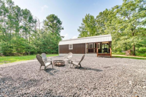 Couples Cabin in Broken Bow about 5 Mi to Downtown!